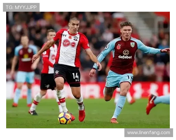 西汉姆战伯恩茅斯万鲍首发出战